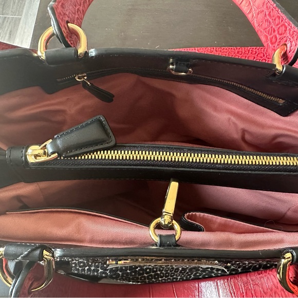 🔥last call!NWT authentic Emporio Armani leather handbag with leopard print. - Picture 5 of 7